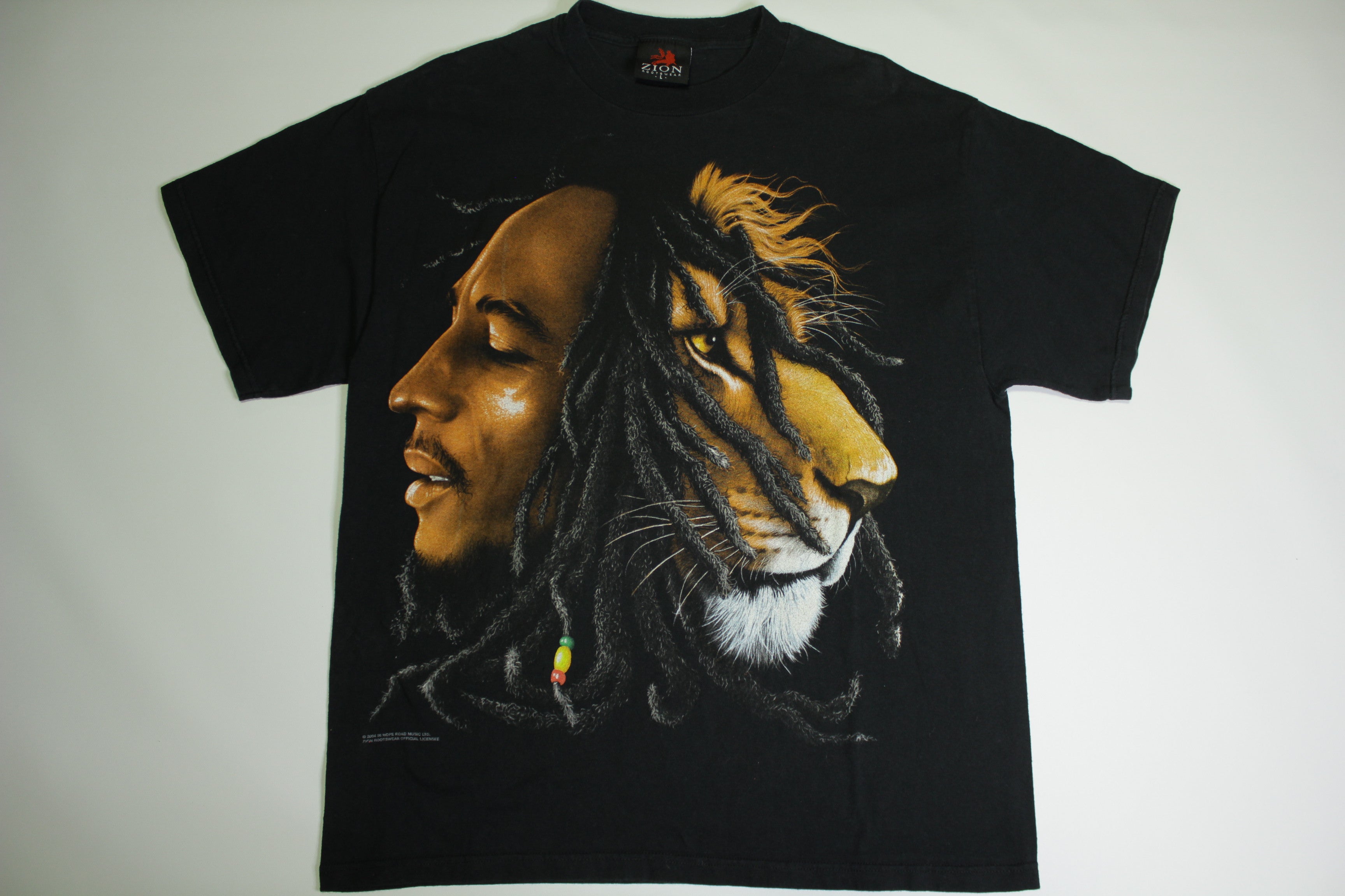 Bob Marley Lion 2004 Zion Rootswear Dreads Rasta Reggae T-Shirt