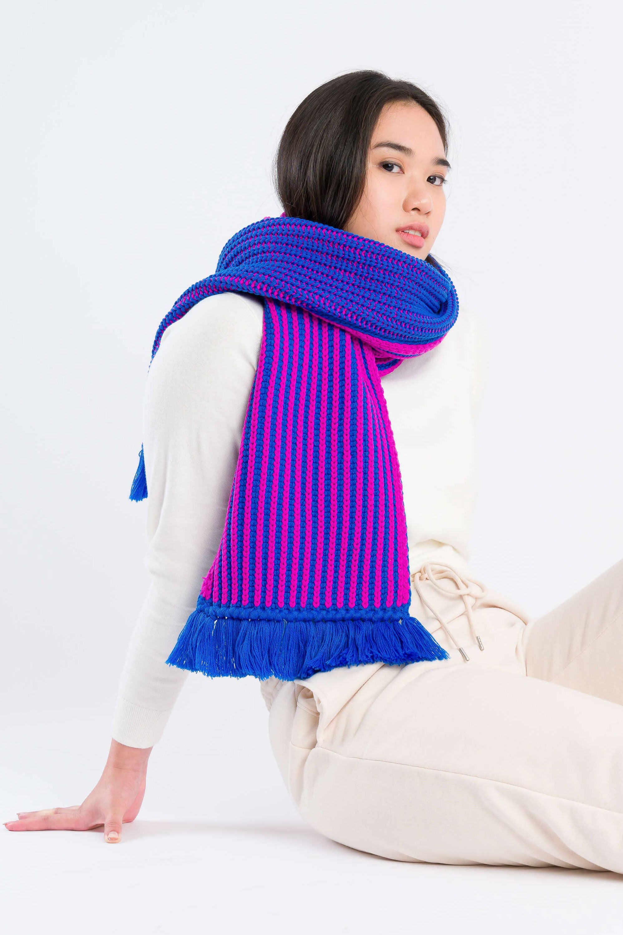 Chunky Rib Knit Big Scarf | Magenta Cobalt