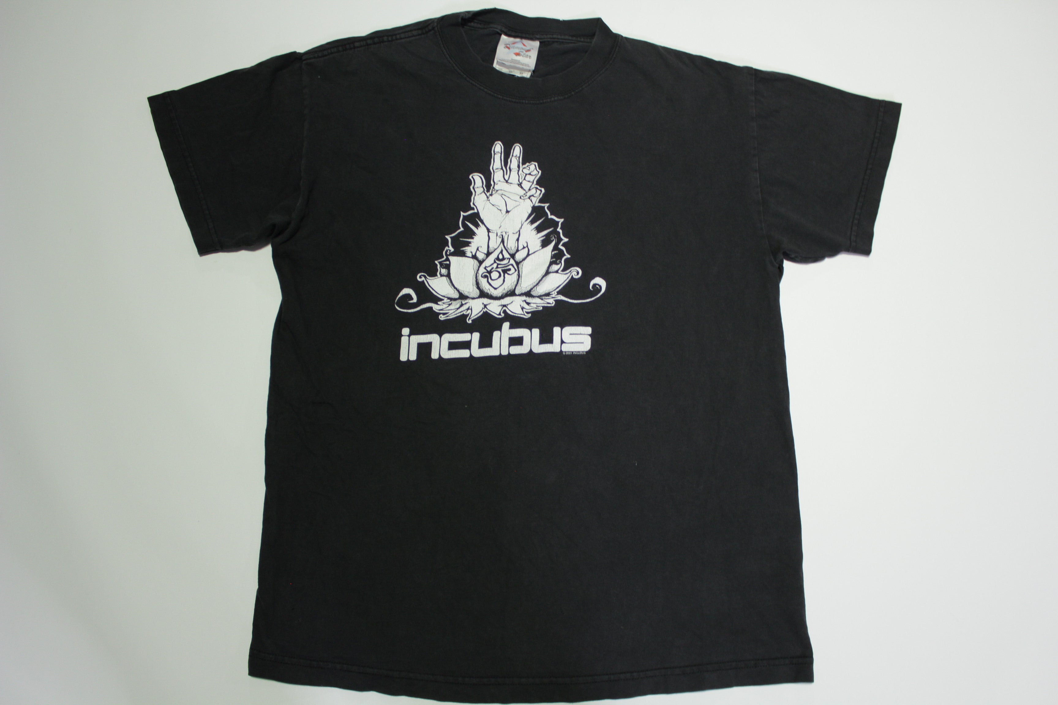 Incubus 2001 Vintage Y2K Tour Concert Band T-Shirt