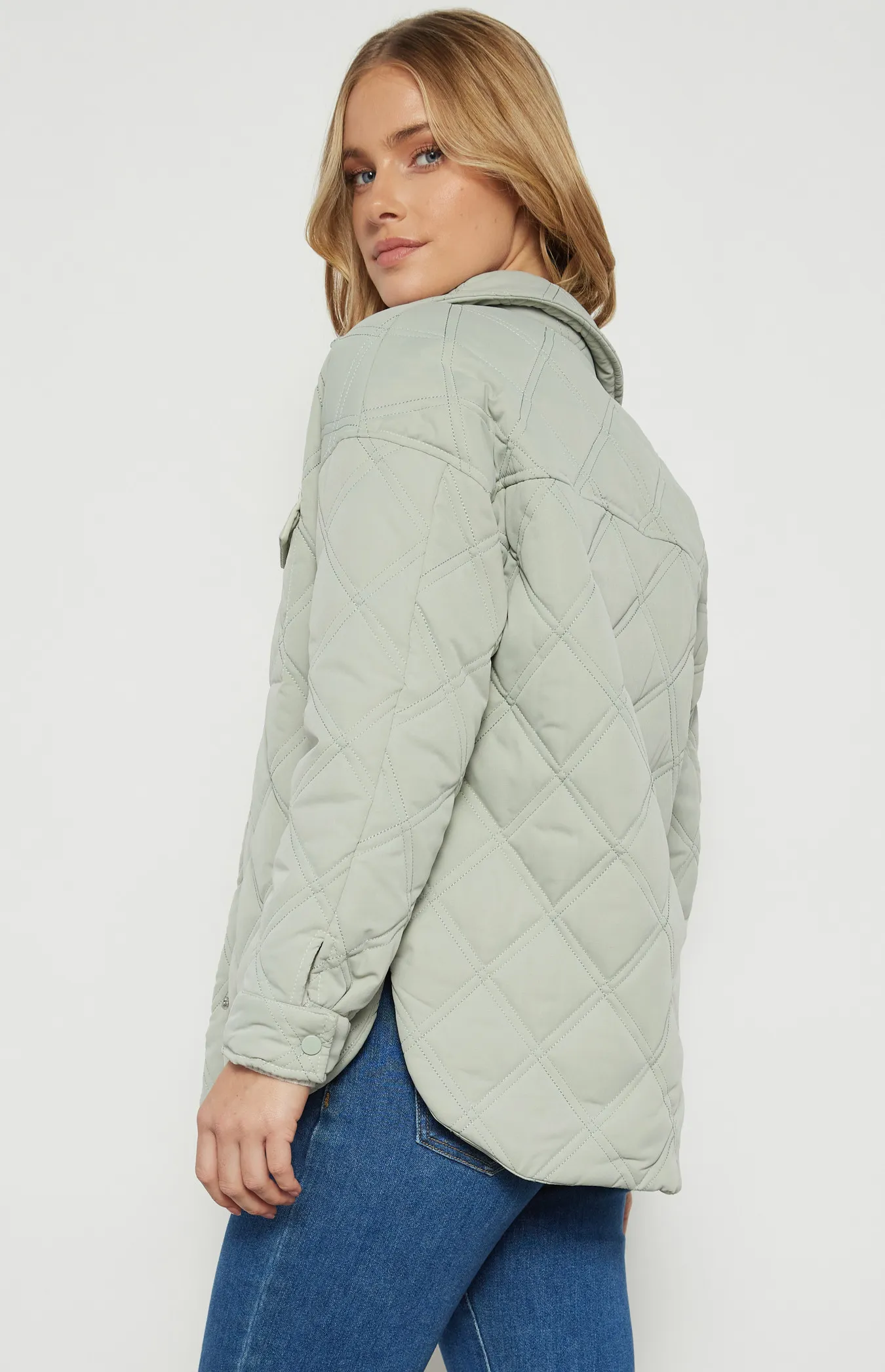 Quilted Trucker Jacket with Pocket Details (WJT224A)