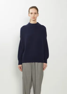 Round Neck Cashmere Sweater