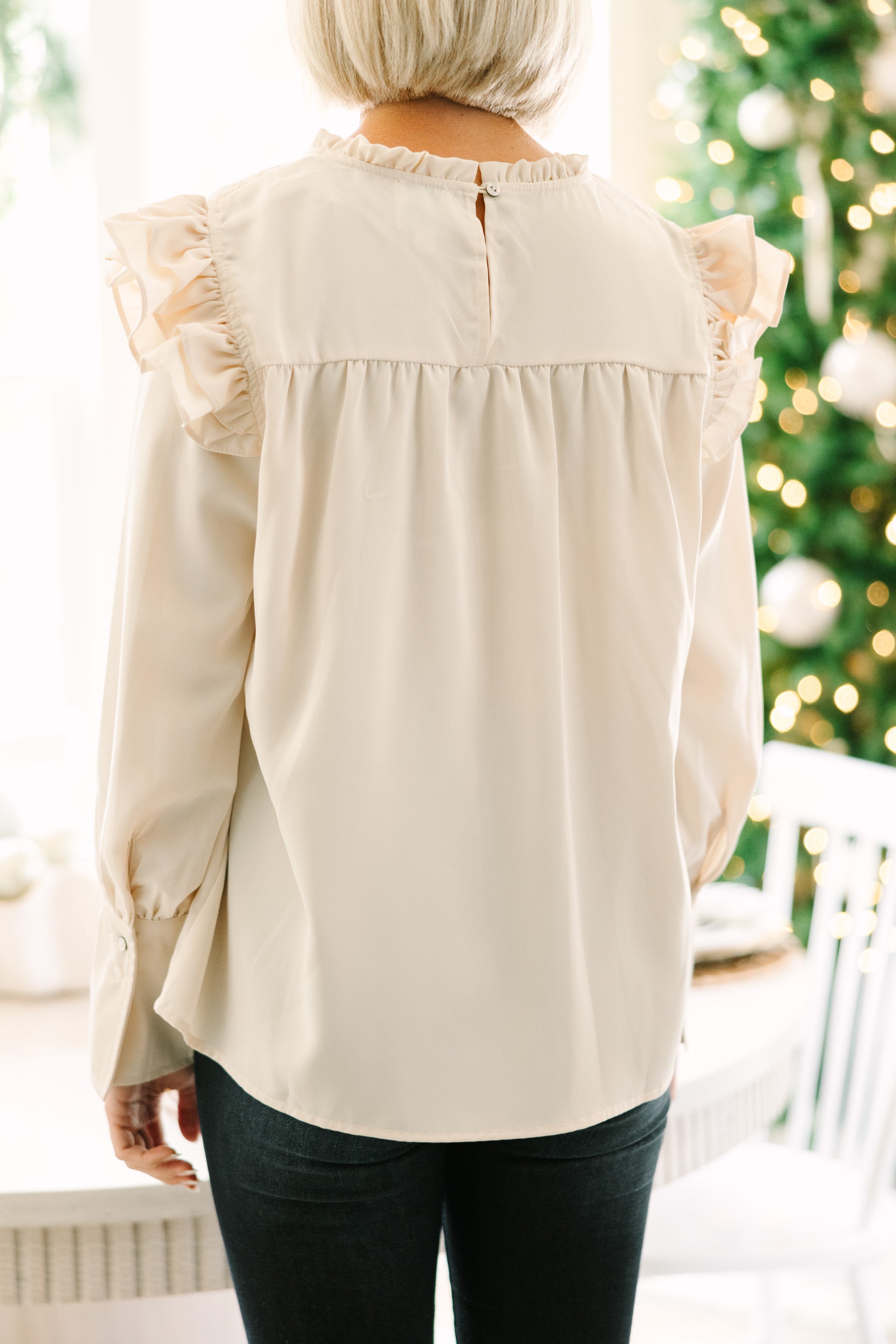 Save Your Applause Natural White Ruffled Blouse