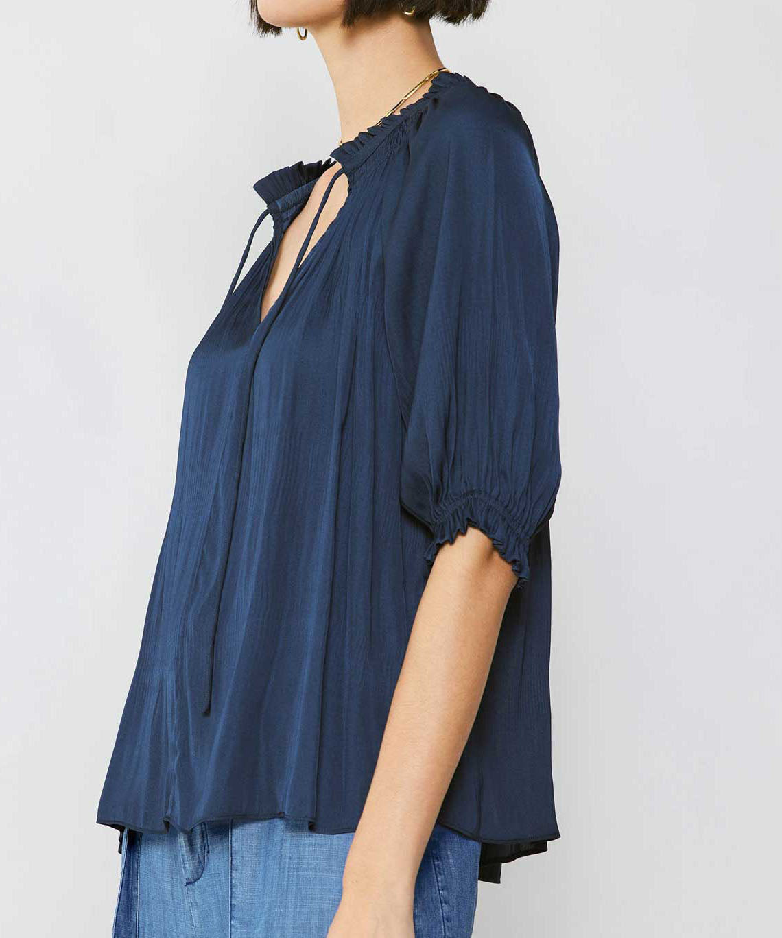 Short Sleeve Tie Front Top - Dark Navy