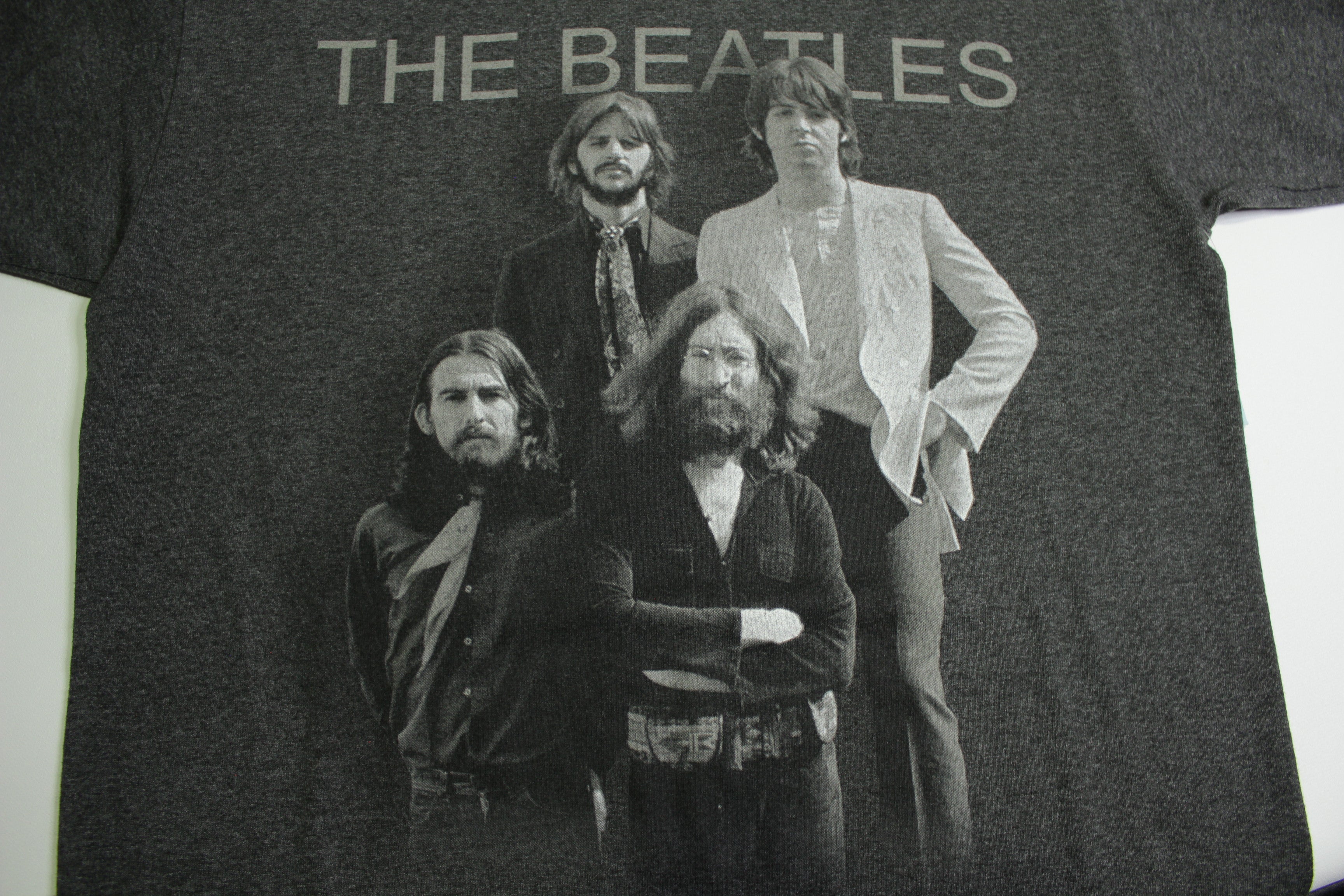 The Beatles 2005 Apple Ringer Band Photo T-Shirt